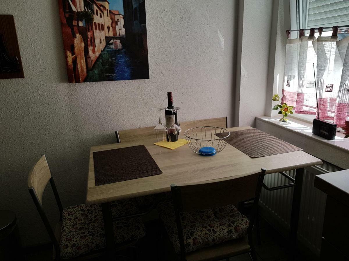 Ferienwohnung Nicky Emden Exterior foto